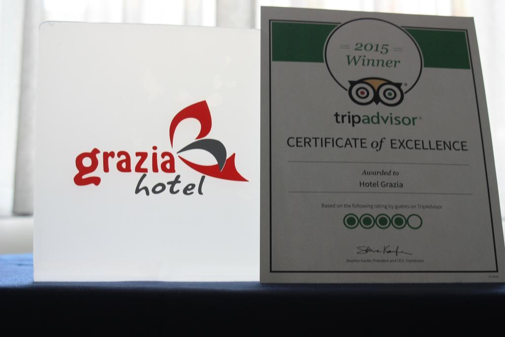 Hotel Grazia Eboli Exteriör bild